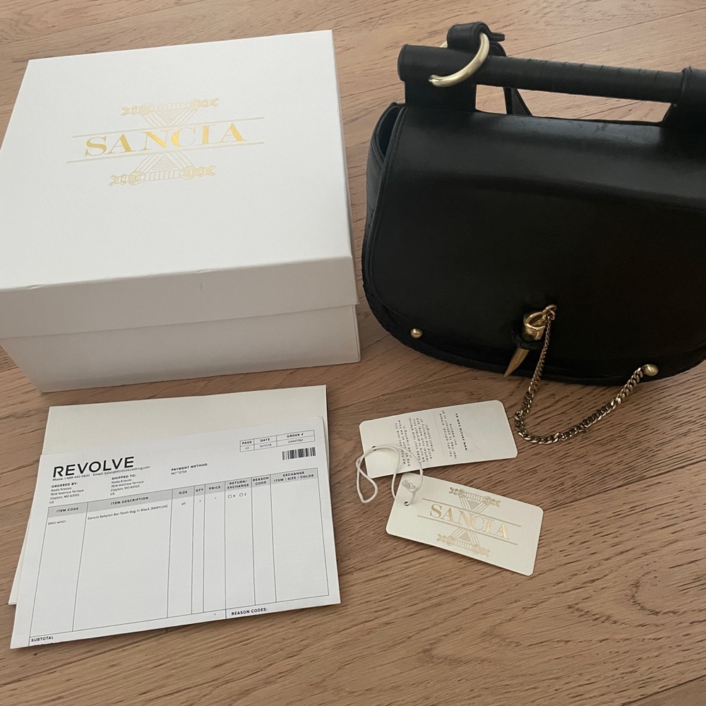 Babylon Bar Tooth Bag in Black—SANCIA
